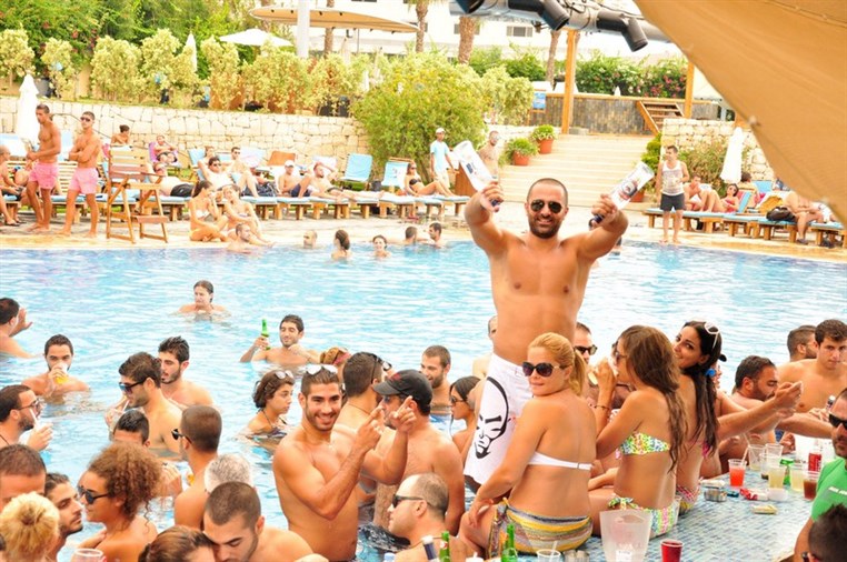 The Sunday Club at Cyan